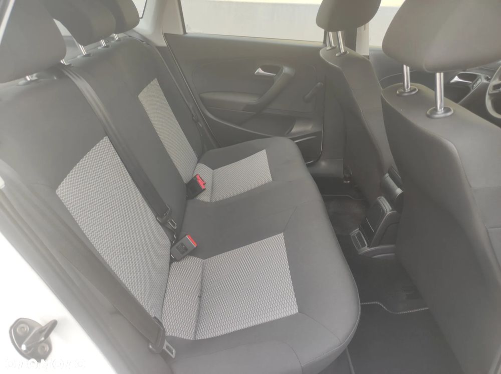 Volkswagen Polo - 28