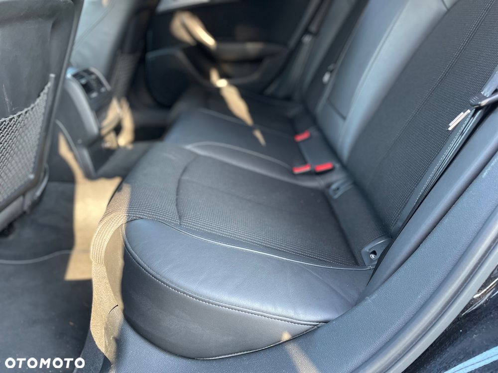 Audi A6 Avant 2.0 TDI Ultra DPF S tronic - 17
