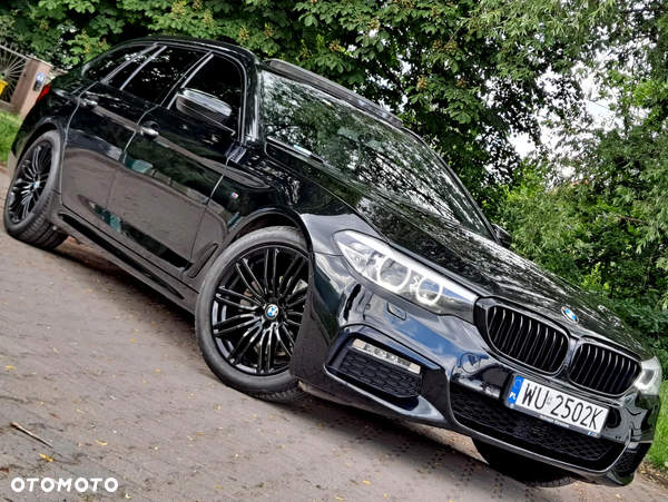 BMW Seria 5 520d xDrive M Sport sport