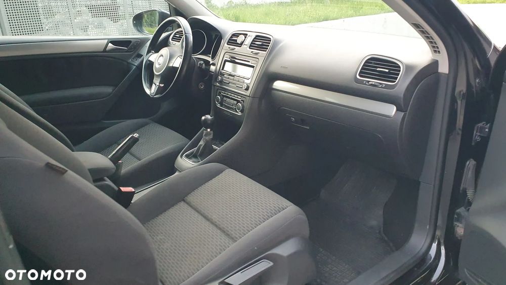 Volkswagen Golf VI 1.6 TDI Comfortline - 8