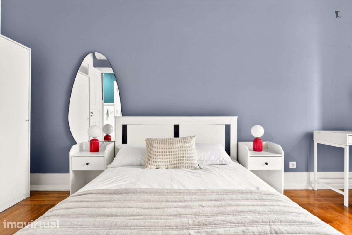 Quarto - localizado em Marquês de Pombal Lisbon - Grande imagem: 2/23