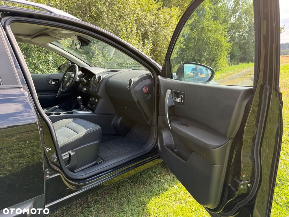 Nissan Qashqai 2.0 dCi DPF tekna - 15