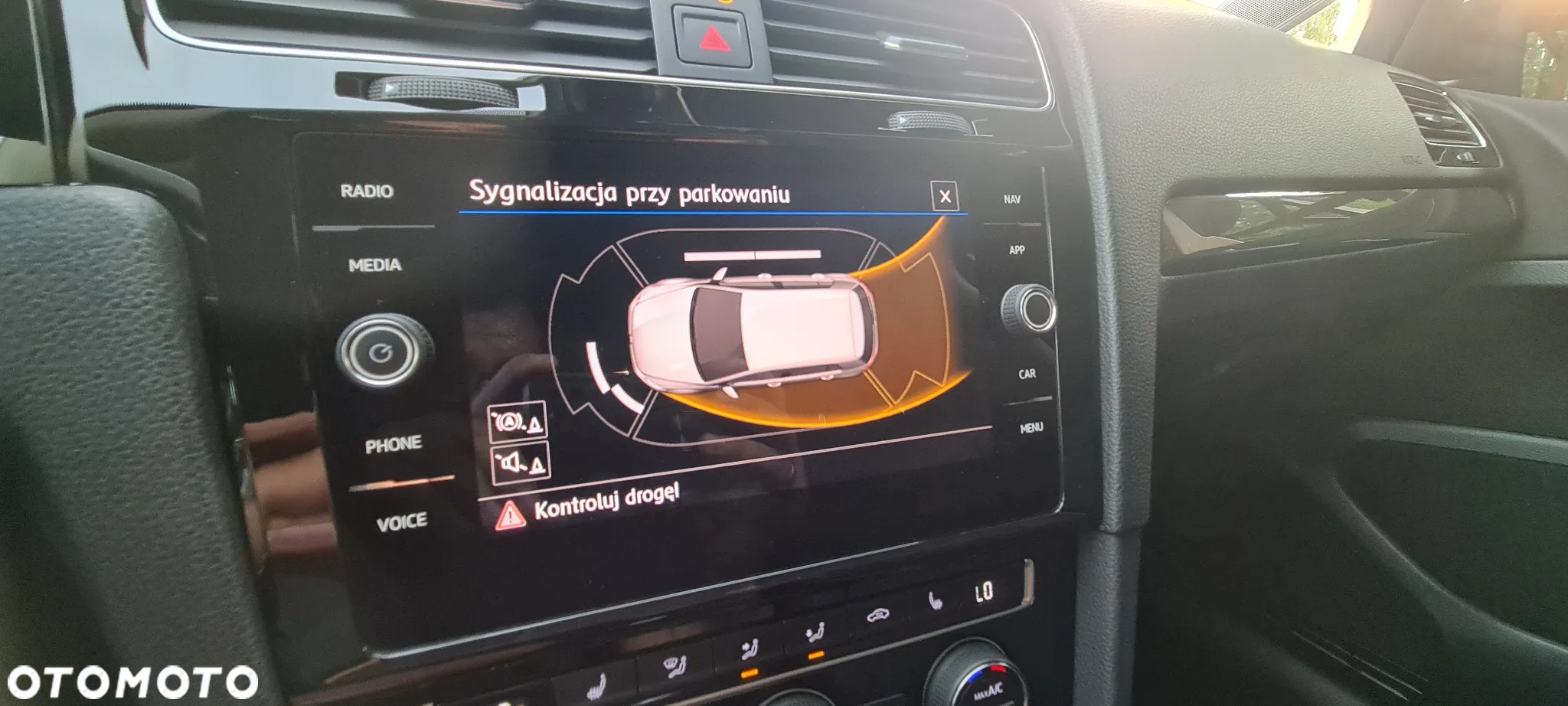 Volkswagen Golf VII 1.5 TSI BMT Evo IQ Drive - 6
