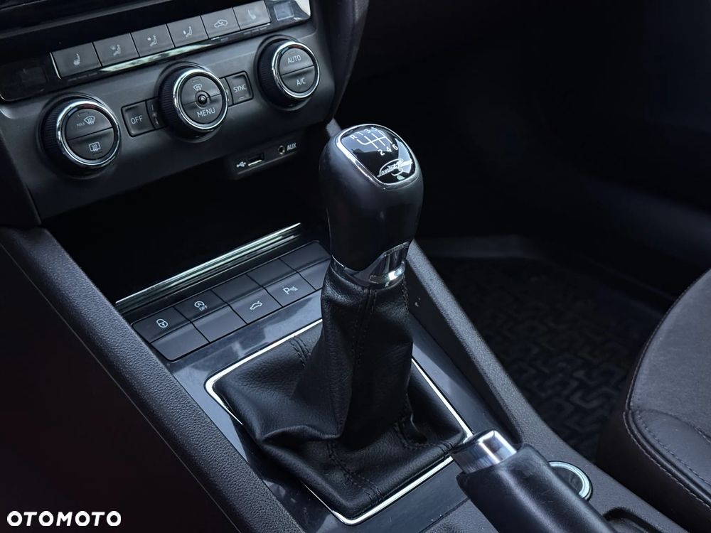 Skoda Octavia 2.0 TDI L&K - 21
