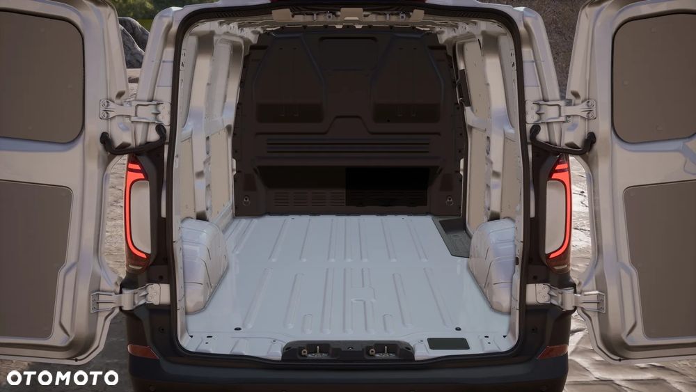 Volkswagen Transporter - 11