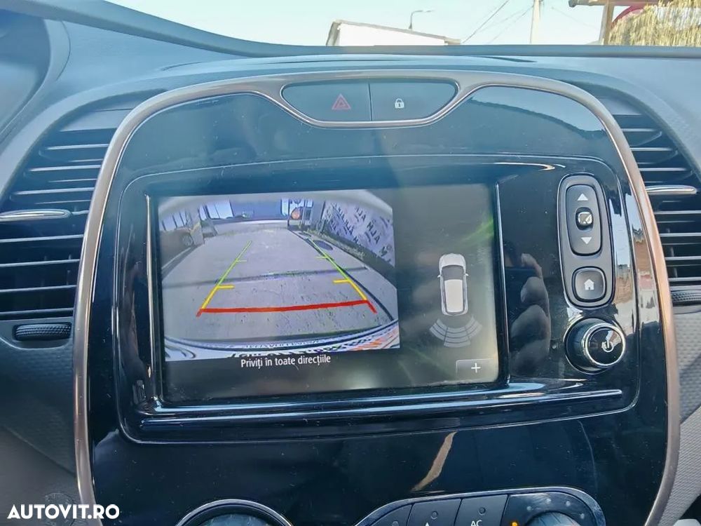 Renault Captur (ENERGY) TCe 90 BOSE EDITION - 15