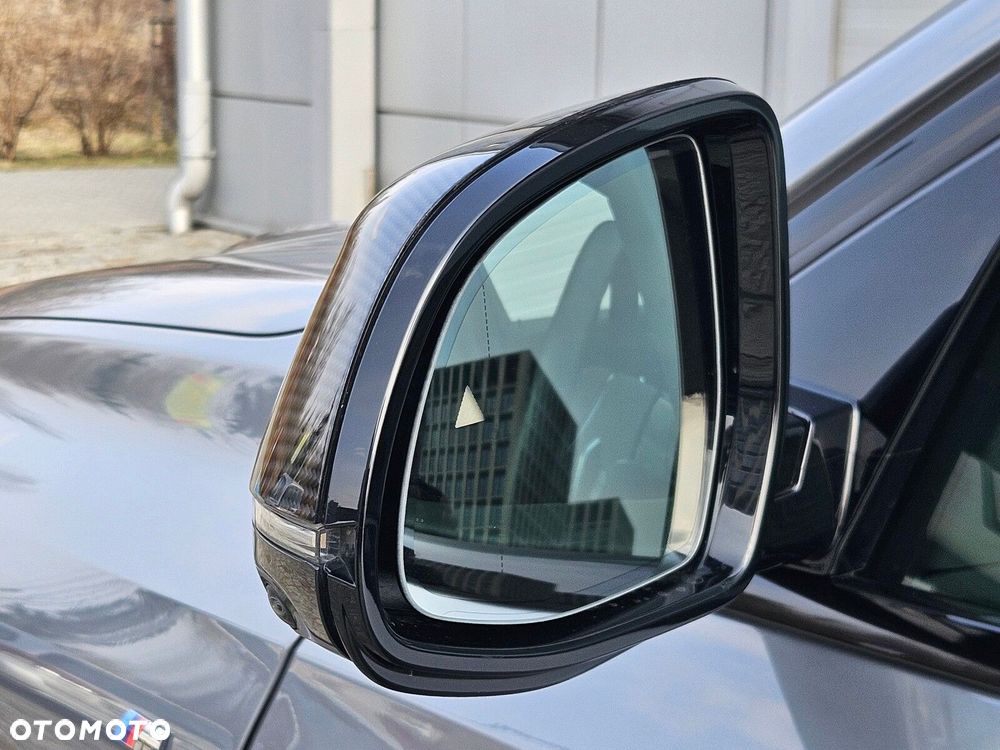 BMW X6 - 12