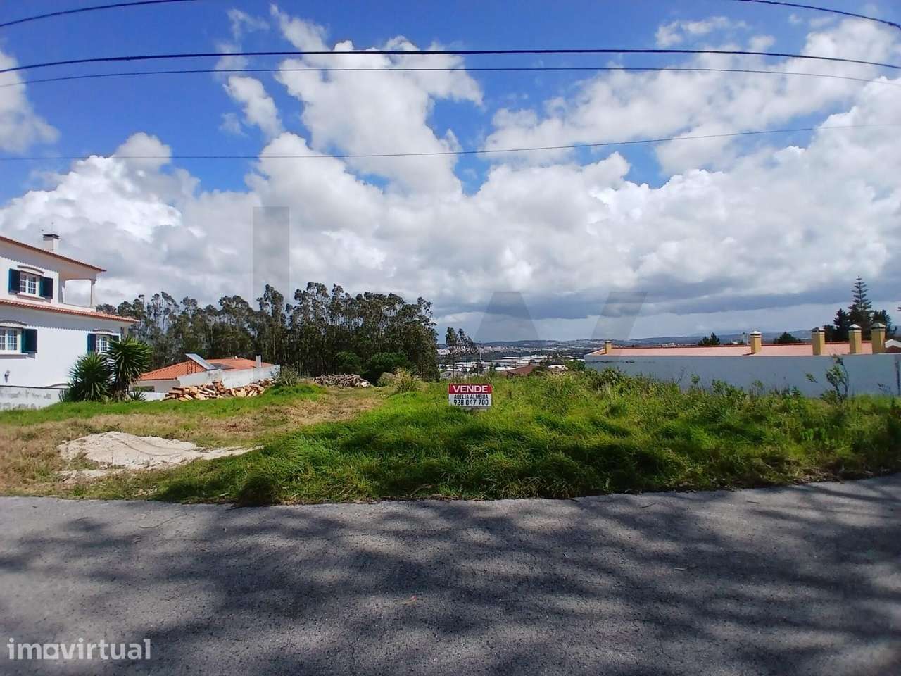 Terreno em Alto do Nobre, Caldas da Rainha, com 1.760 m2 - Grande imagem: 4/18