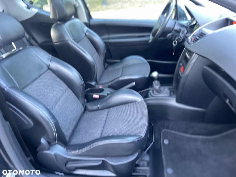 Peugeot 207 1.6 THP Platinum - 10