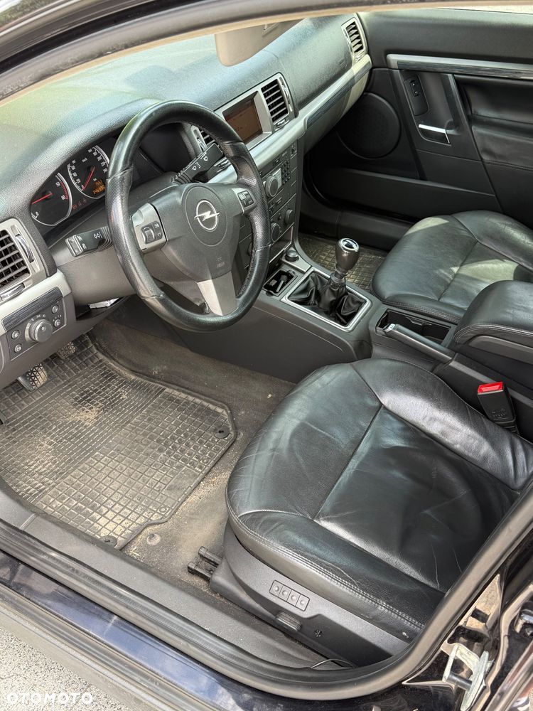 Opel Vectra 1.9 CDTI Cosmo - 9