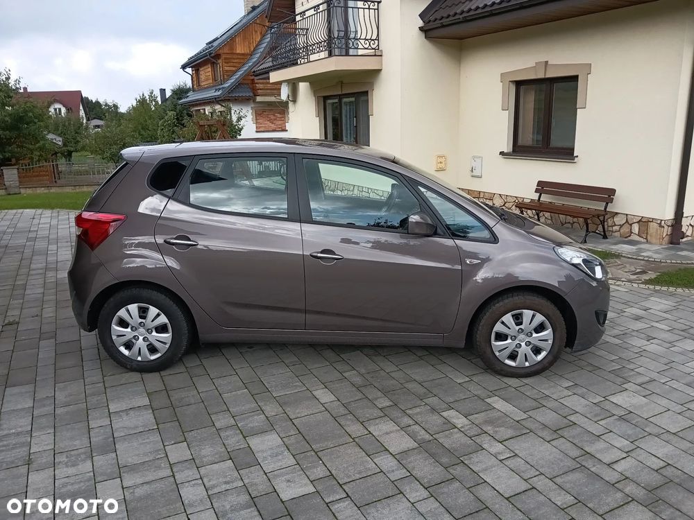 Hyundai ix20 - 14