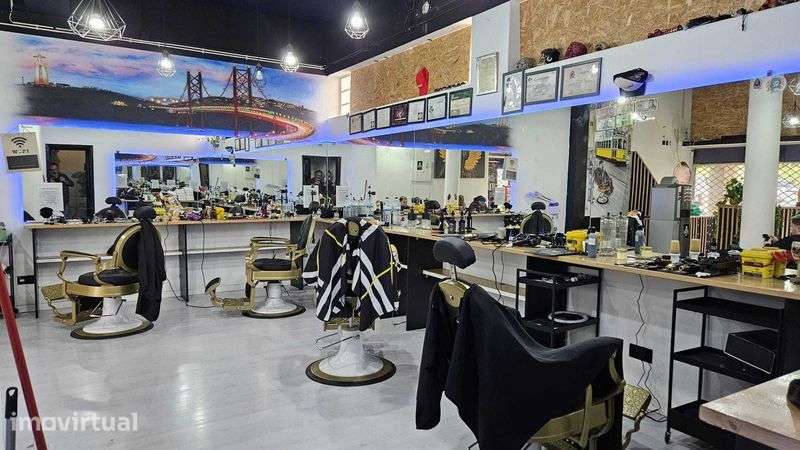Espaço para loja, escritório ou armazém - Grande imagem: 5/8
