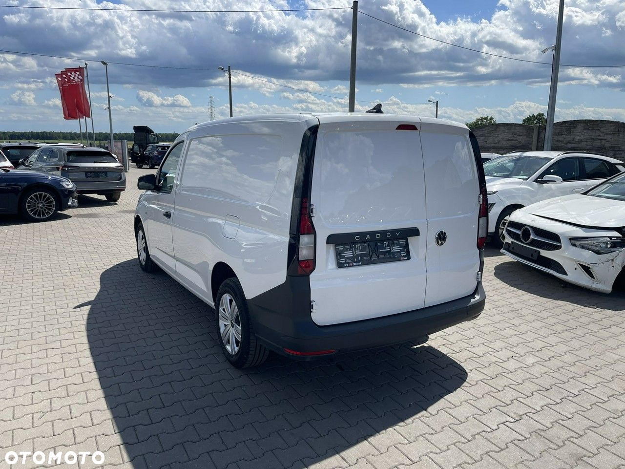 Volkswagen Caddy - 2