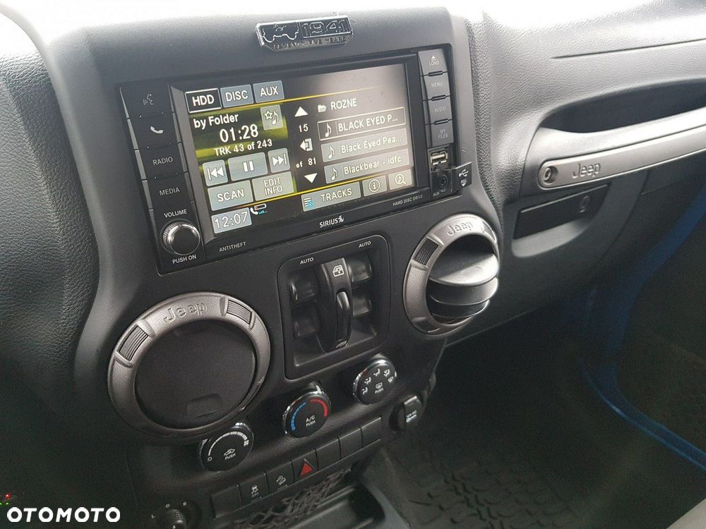 Jeep Wrangler - 6