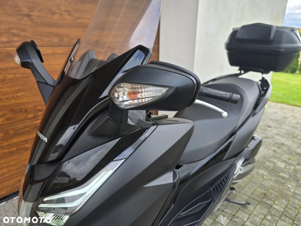 Honda NSS - 28
