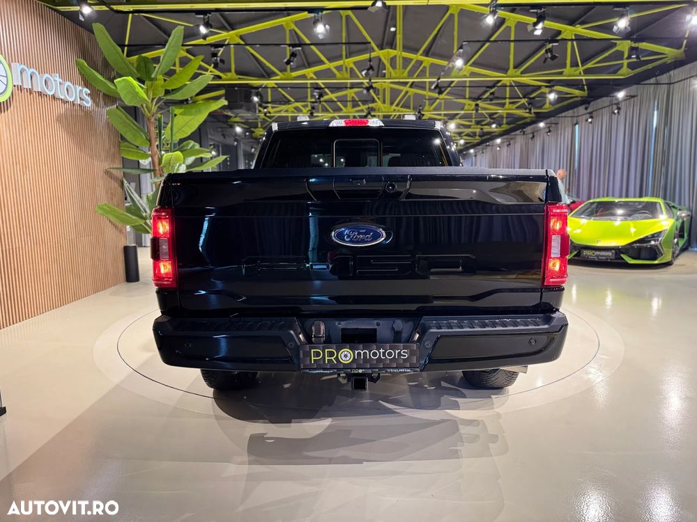 Ford F150 SuperCrew 3.5L PowerBoost Hybrid - 4