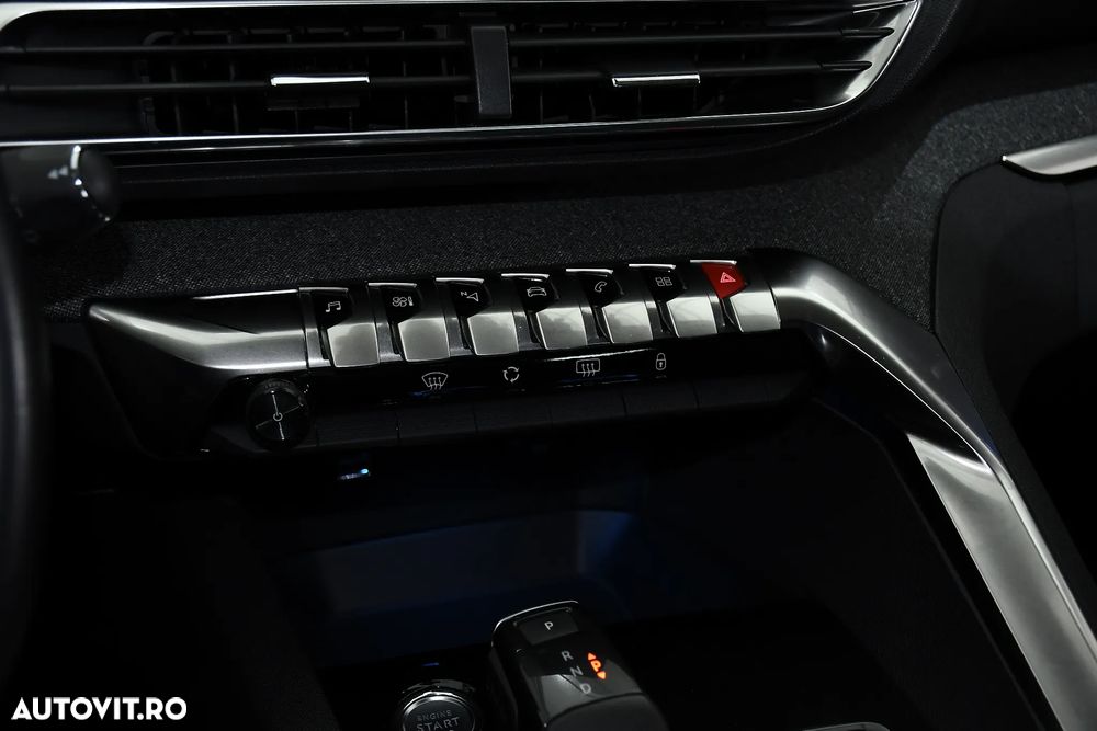 Peugeot 3008 PureTech 130 Stop & Start EAT6 Allure - 20