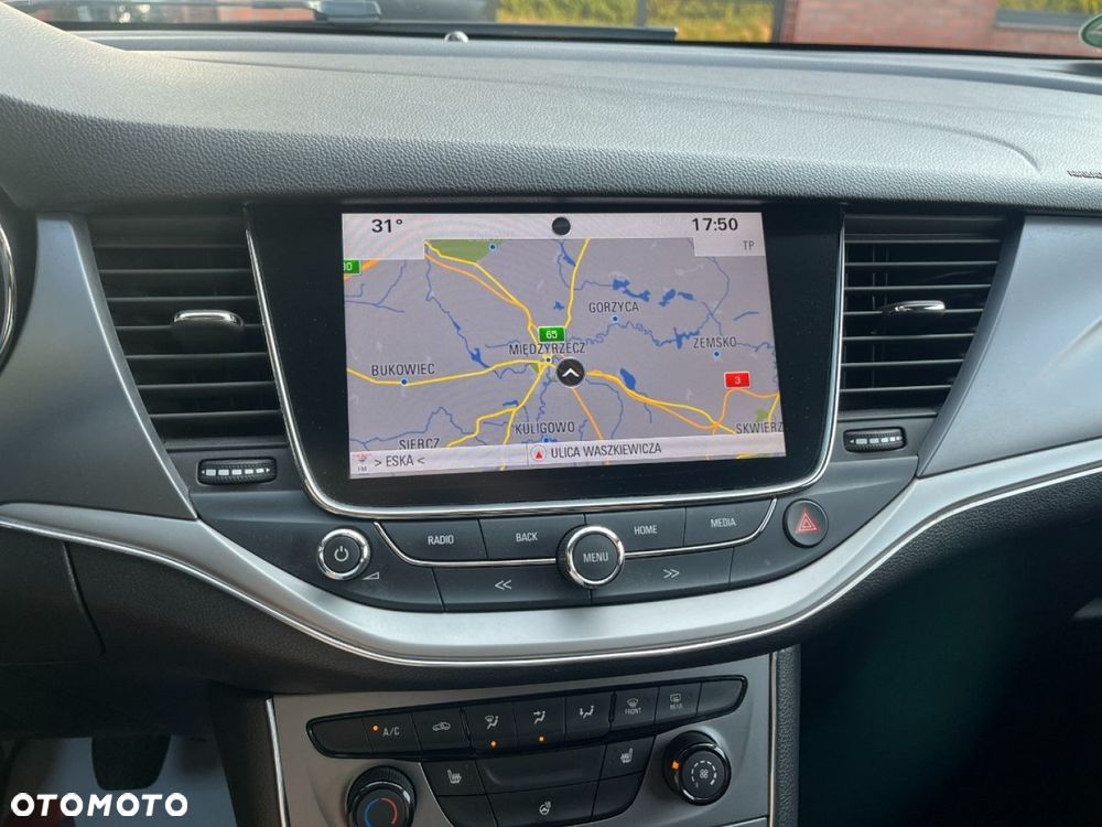 Opel Astra 1.4 Turbo Edition - 11
