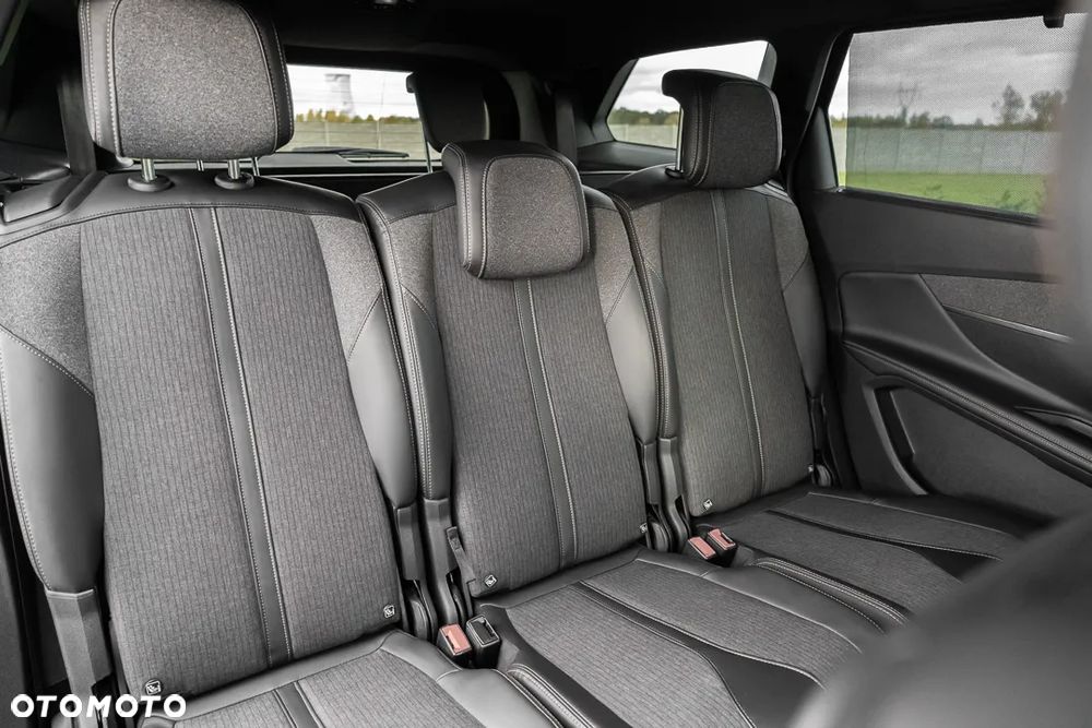 Peugeot 5008 - 36