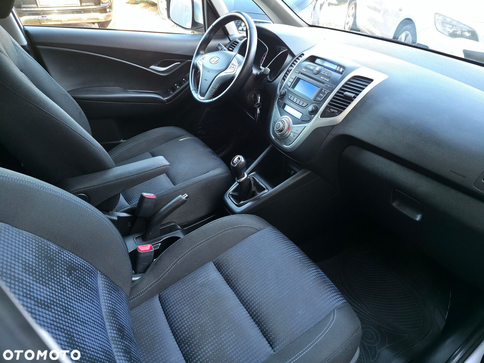 Hyundai ix20 - 9