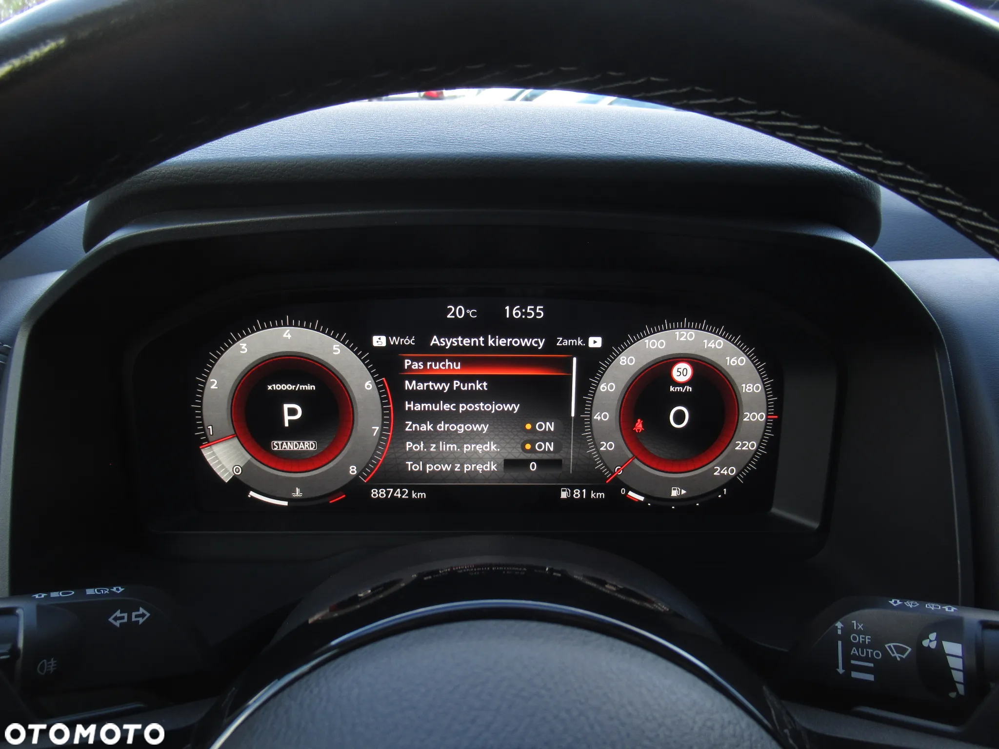 Nissan Qashqai 1.3 DIG-T N-Connecta DCT - 32