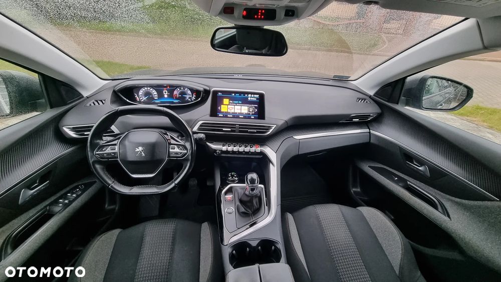 Peugeot 5008 - 22