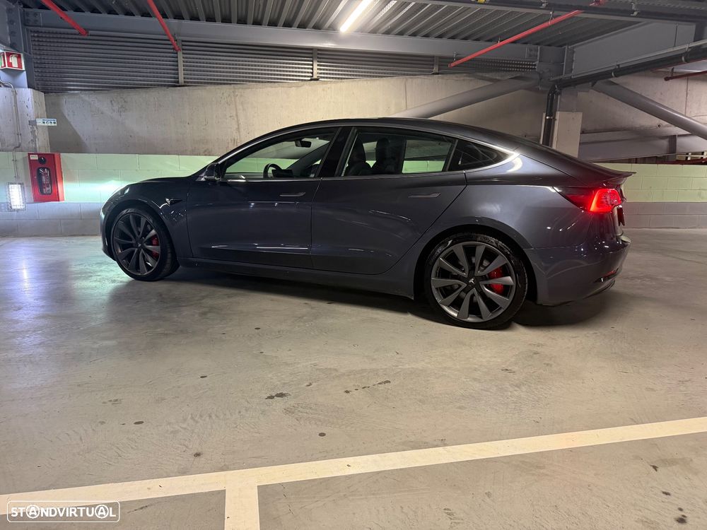 Tesla Model 3 Long Range AWD Dual Motor Performance - 18