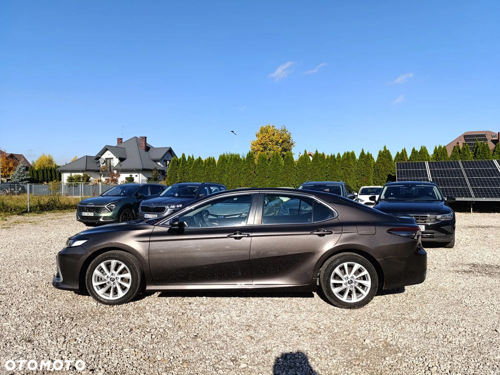 Toyota Camry 2.5 Hybrid Comfort CVT - 14