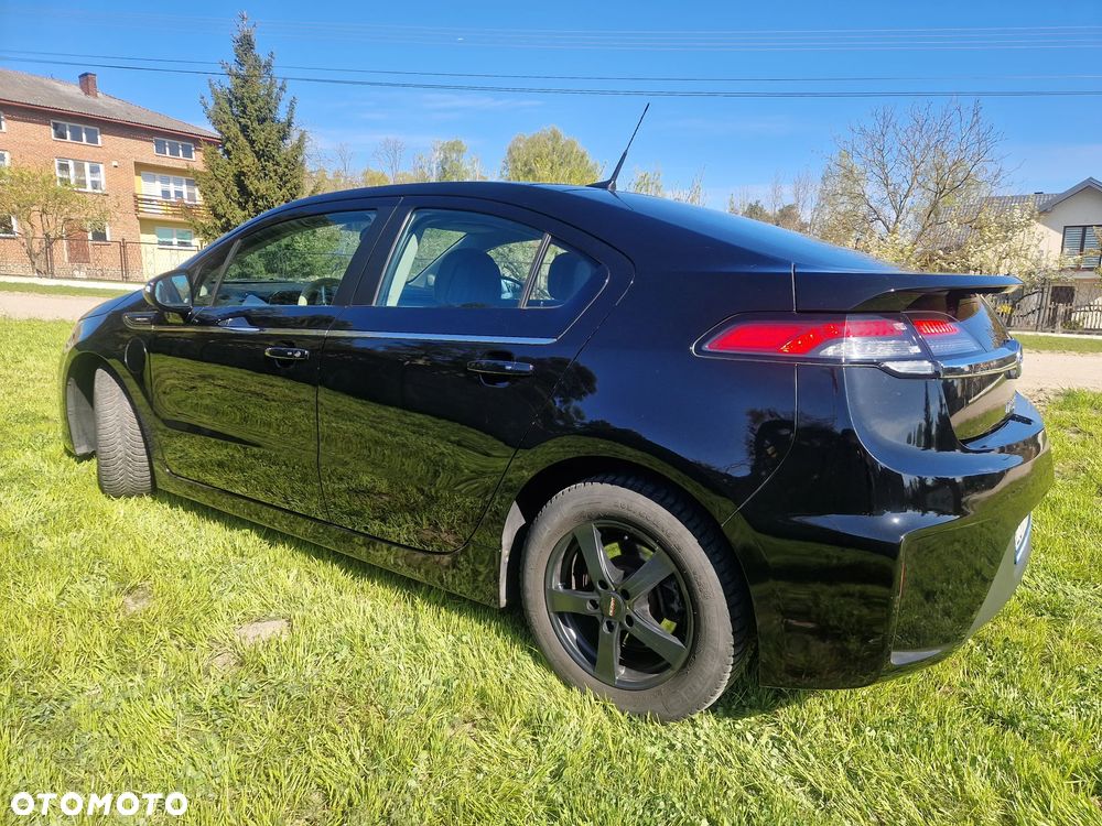 Opel Ampera - 8