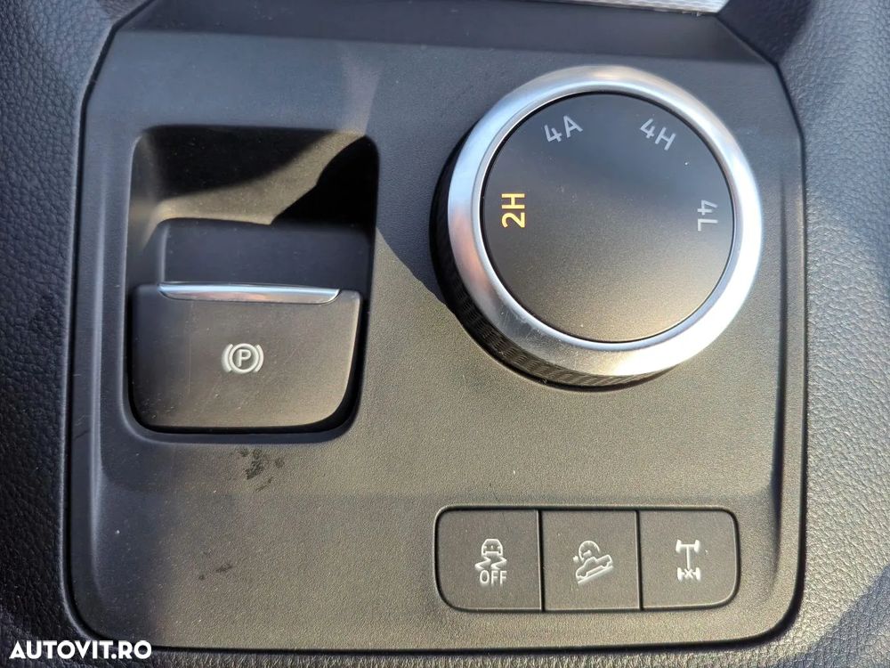 Volkswagen Amarok 2.0 TDI 4MOTION Autm. Life - 12