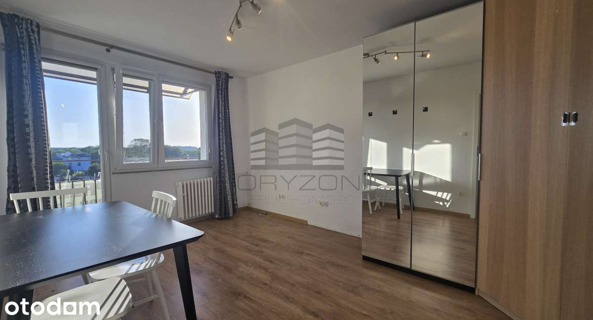 Błonie, M-4, blok IVp, balkon, nowa instalacja el.