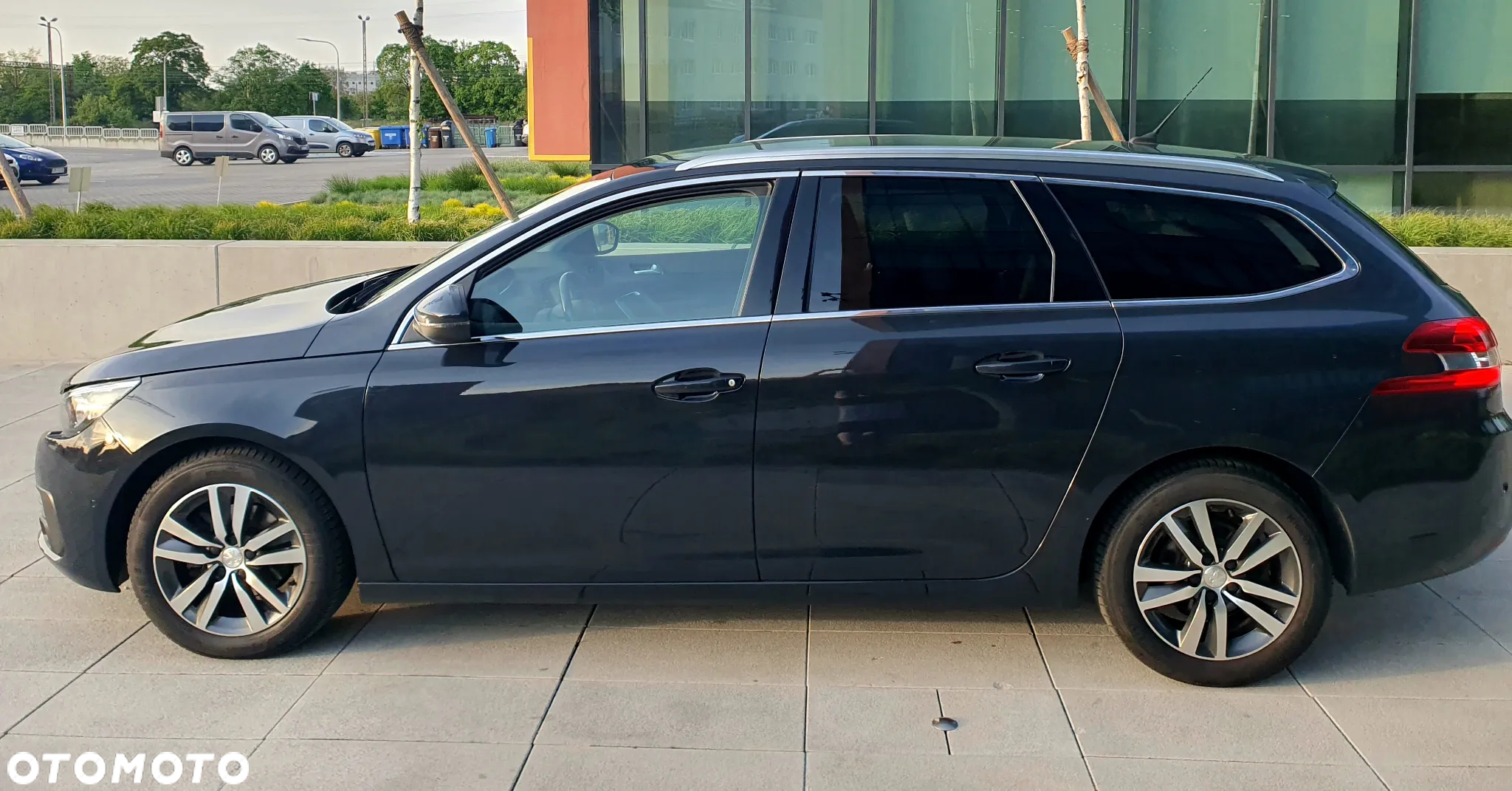 Peugeot 308 1.5 BlueHDi Allure Pack S&S - 4