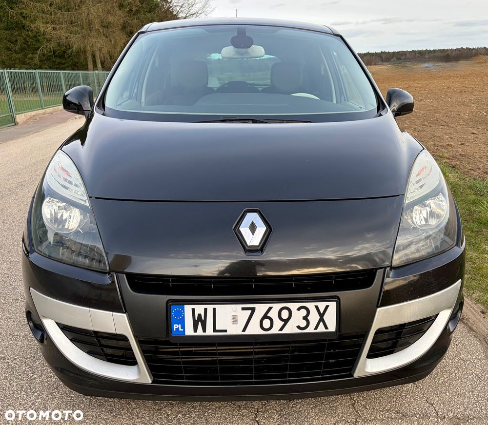 Renault Scenic 1.9 dCi Privilege - 6