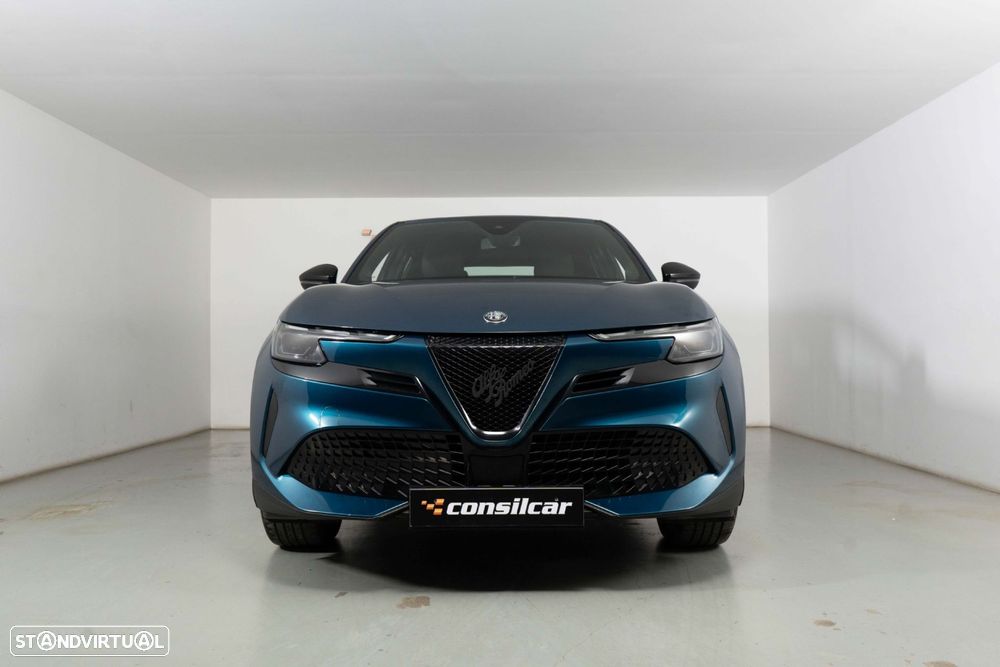 Alfa Romeo Junior Elletrica 50 kWh Launch Edition - 4