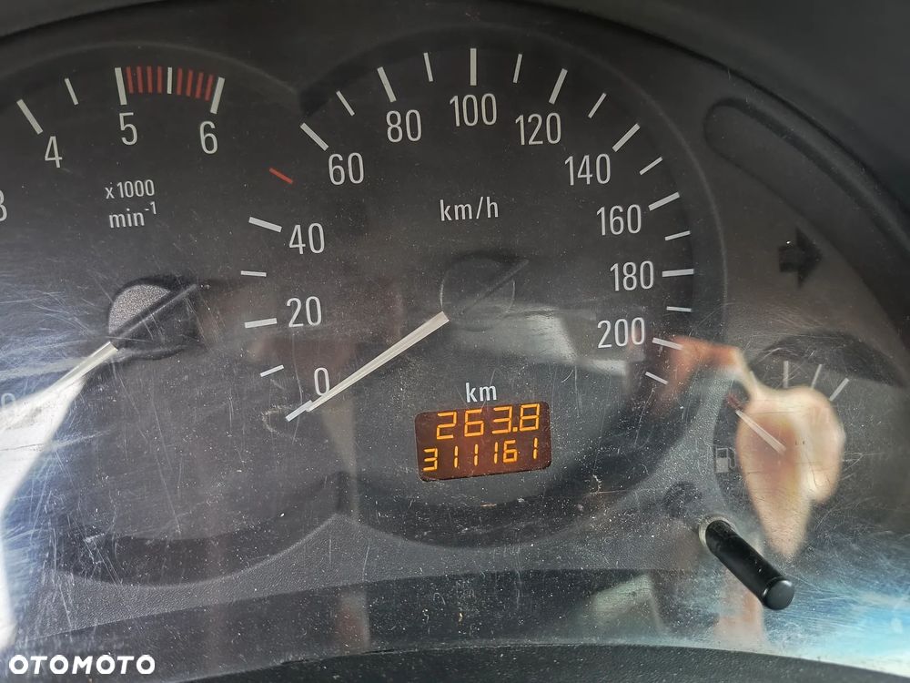 Opel Combo - 8