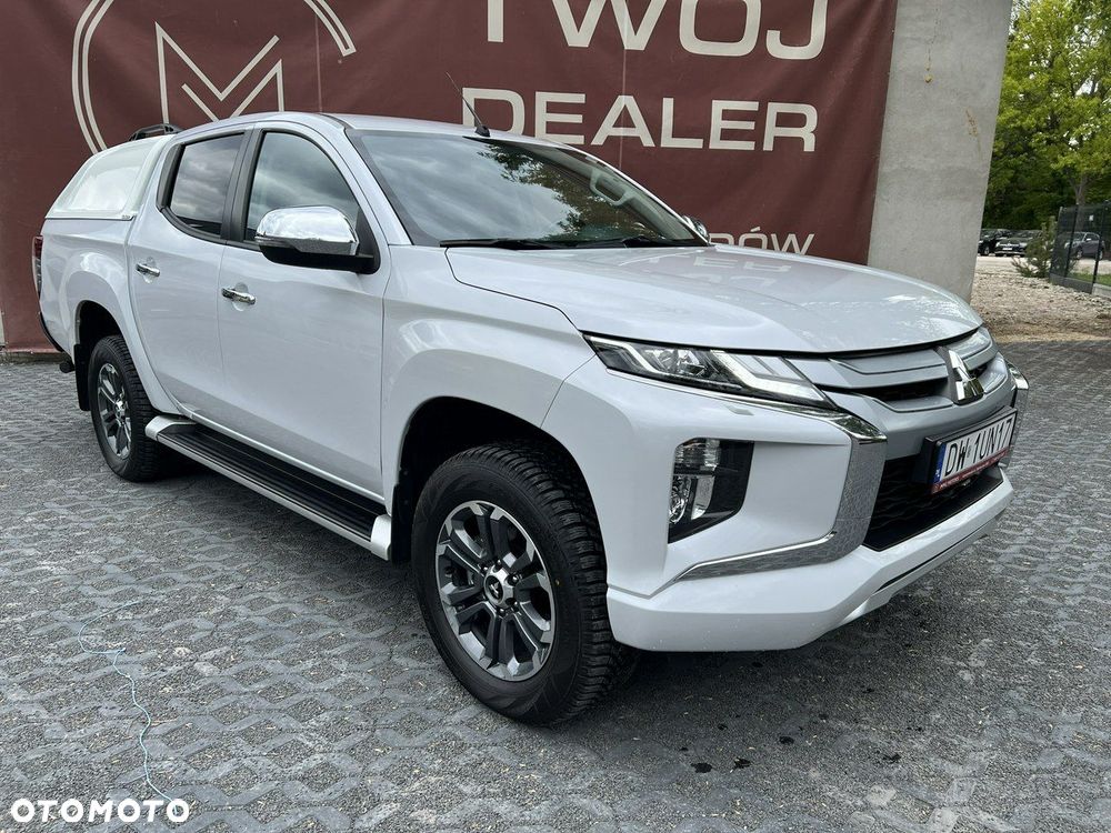 Mitsubishi L200 2.2 d DC Instyle Plus - 3