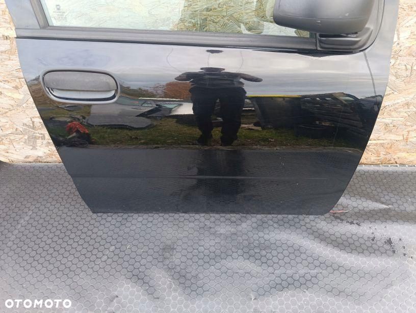 DRZWI PRAWE PASAŻERA CZARNE KPL FIAT PANDA III 2018 601 4343332 - 2