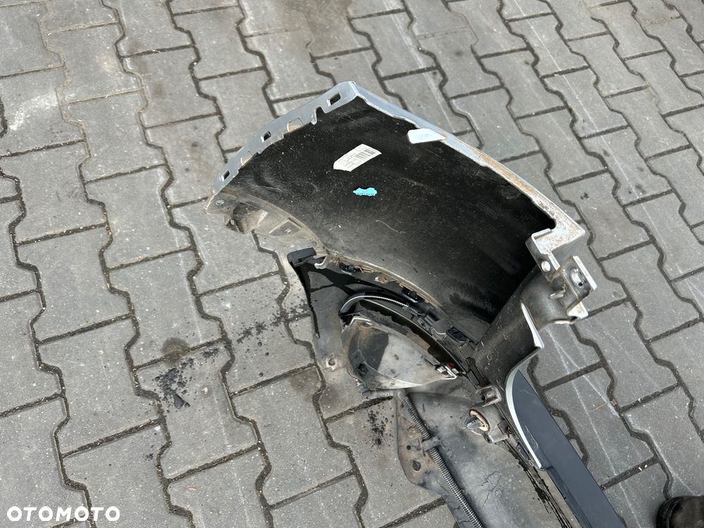 Renault Captur I zderzak tył tylny pdc 4x - 8