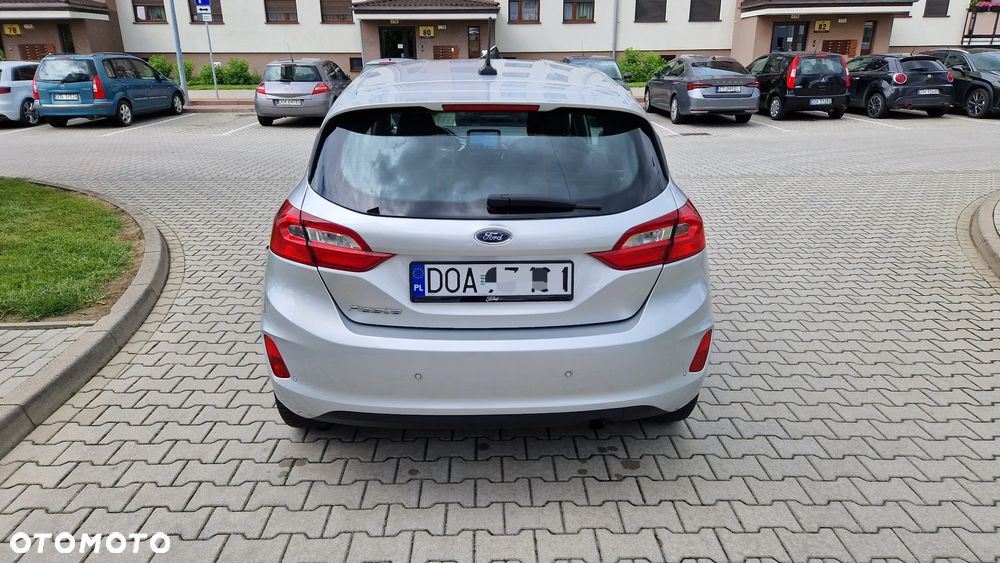 Ford Fiesta - 5