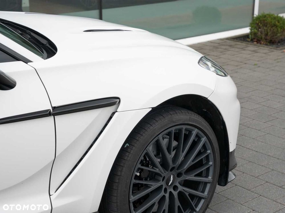 Aston Martin DBX707 - 7