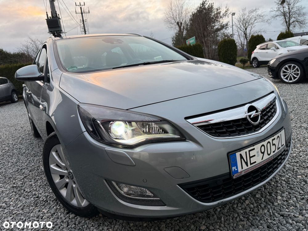 Opel Astra 2.0 CDTI DPF Design Edition - 37