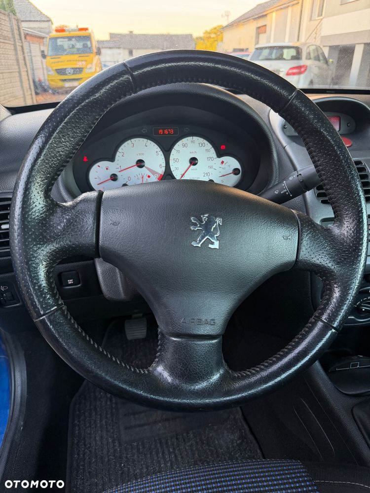 Peugeot 206 - 16