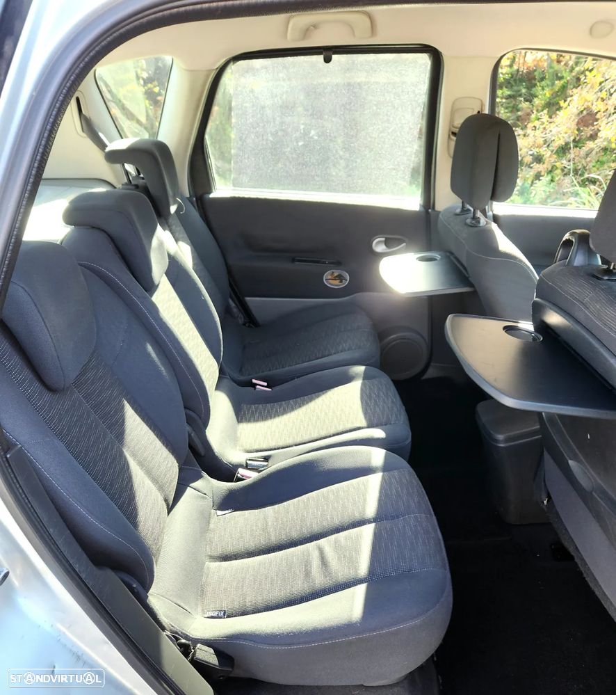 Renault Scénic 1.5 dCi SE Exclusive II - 10