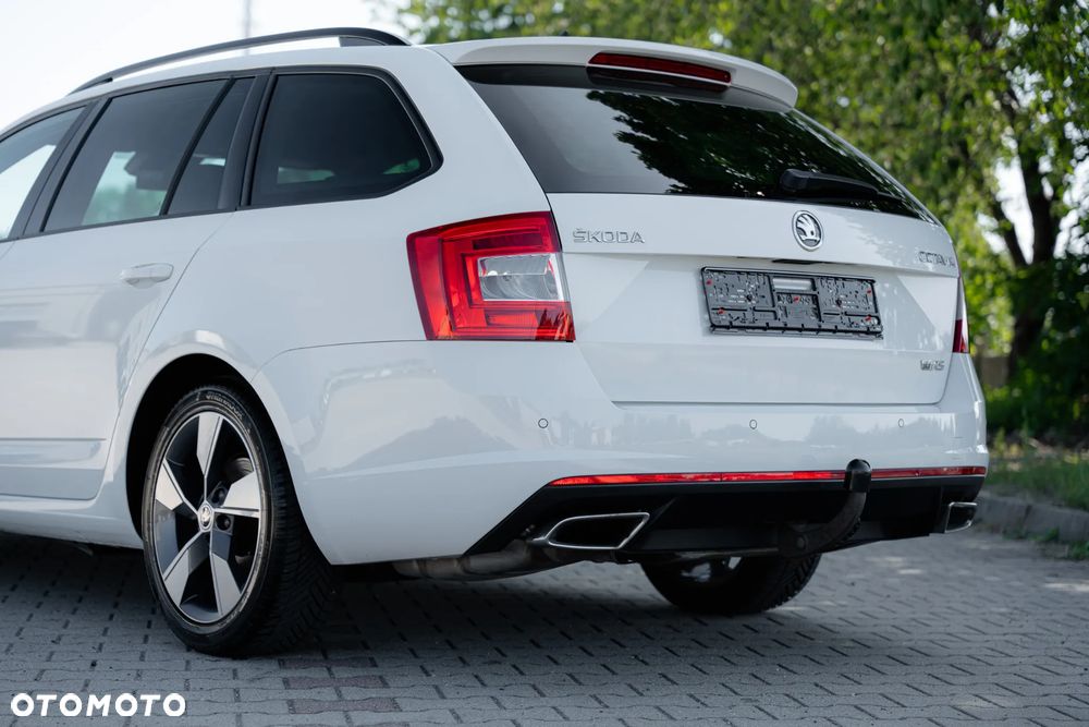 Skoda Octavia 2.0 TDI RS Challenge DSG - 12