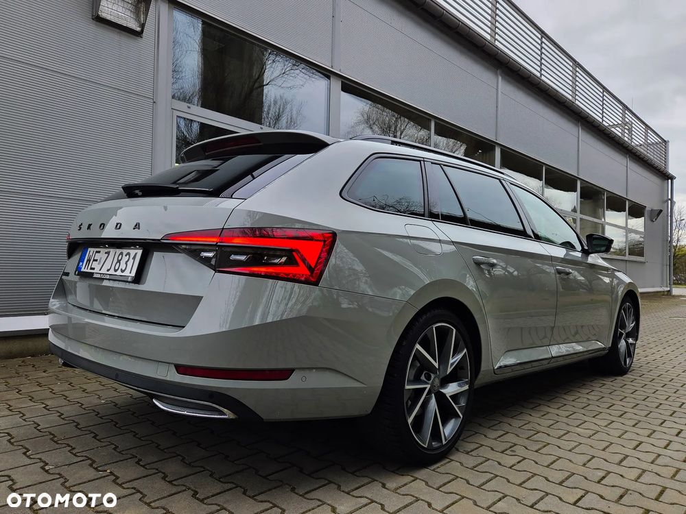 Skoda Superb 2.0 TDI SCR Sportline DSG - 3