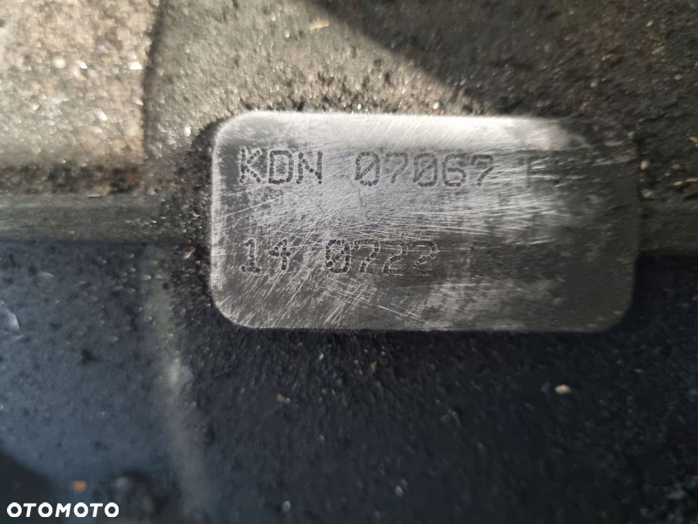 SKRZYNIA BIEGÓW Audi A3 II 8P VW Golf V 2.0 TDI KDN manualna MANUAL - 4