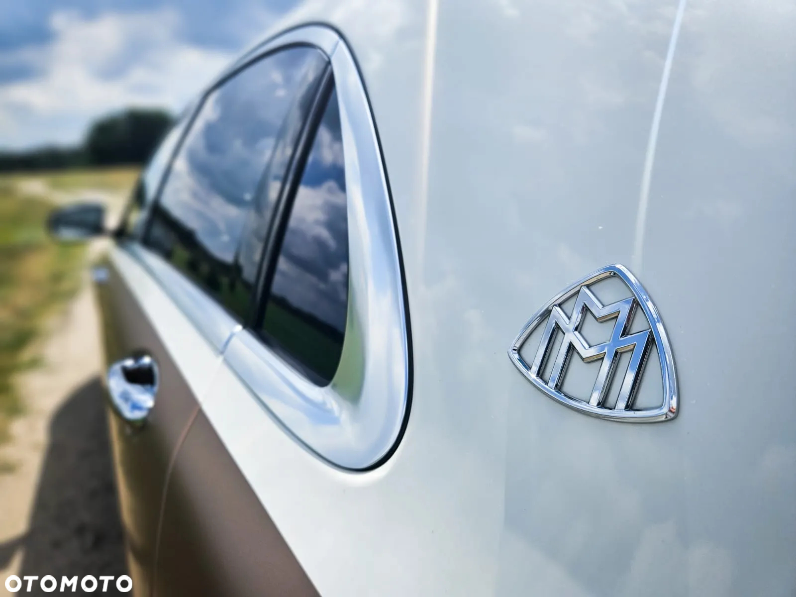 Mercedes-Benz Maybach Klasa S 560 4-Matic - 16