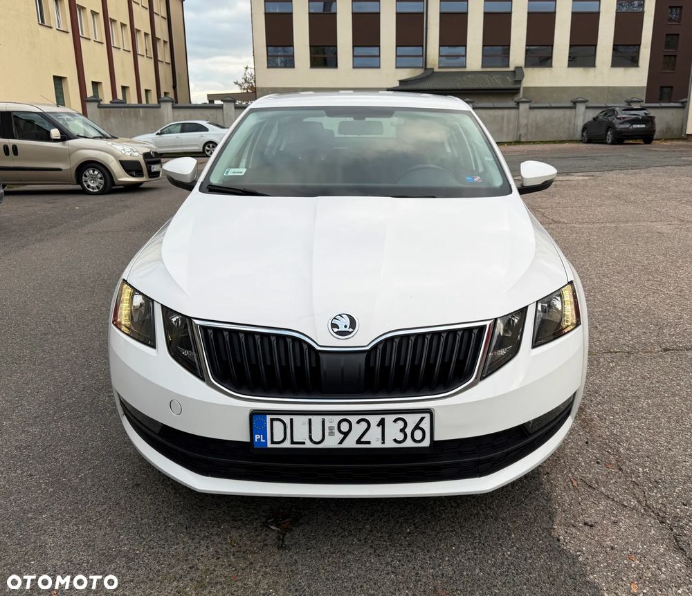 Skoda Octavia 1.6 TDI Ambition - 13
