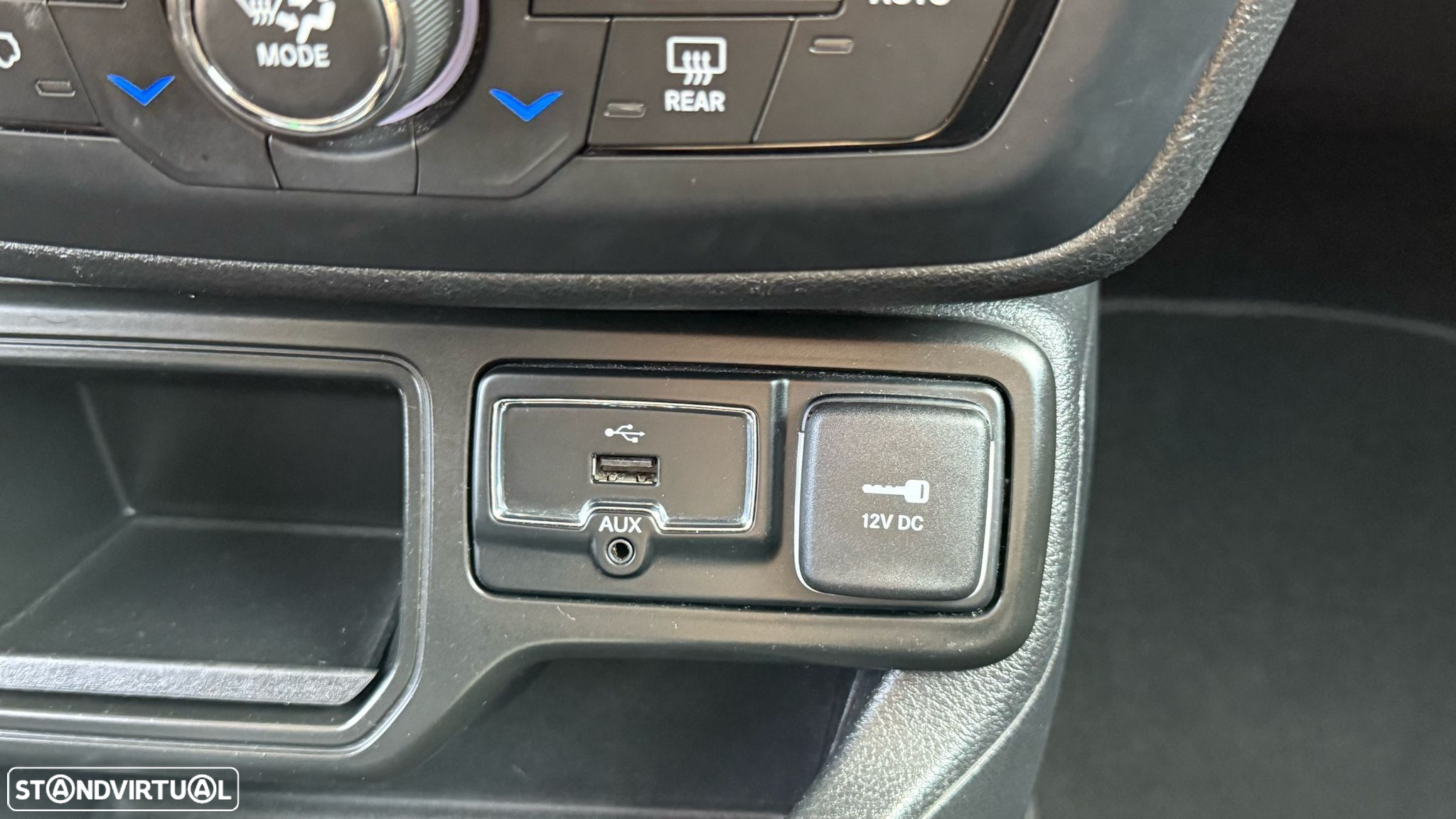 Jeep Renegade 1.6 MJD Limited DCT - 44