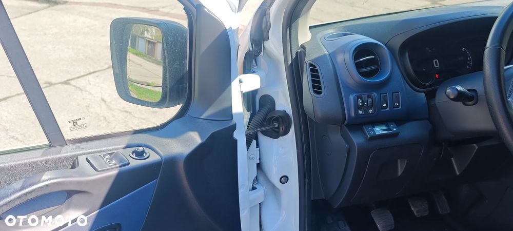 Opel Vivaro L2H1 - 9